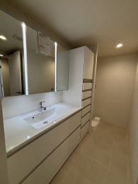 ���ʑ�E���ʏ��@���[�ꏊ�L�x�Ȑ��ʏ��ł���