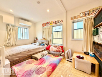 ���r���O�@���S�K���݁I�@���E���E��R���p�����ɂ��z������E�ʕ��ǍD��