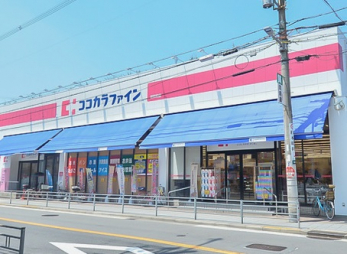 @RRJt@C܂Ŗ180