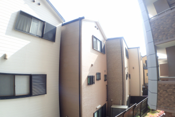 �Z�˂���̒��]�ʐ^�@������o���R�j�[��