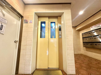 ���̑����p���@�G���x�[�^�[