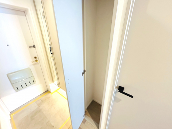 ���[�@�L���̎��[�X�y�[�X�B������Ƃ����ו����̒u���ꏊ�ɍœK�ł��B