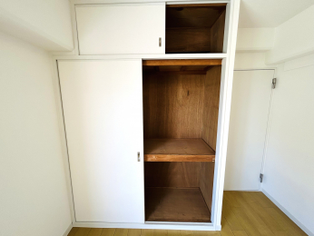 [@m7.4̎[Xy[XB㕔Iɂ̓obNAɂ͎[P[XȂǂuĕ֗ǂg܂B