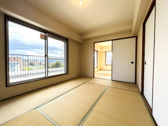 rOȊŐ@oRj[ɖʂA̖6̘aB