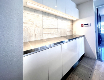 [@Lb`̌둤ɂ͎[[̃Lrlbĝŕ֗łB