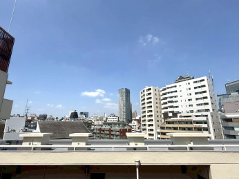 Z˂̒]ʐ^@oRj[̒]Bԍ̊X݂]ł܂I