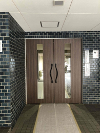 GgX@GgX͒ʂ肩牜܂ʒuɂ܂BGgX̃u[̃^C͋C܂