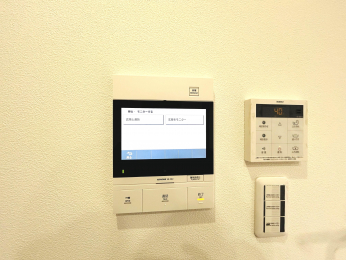 ���̑����ρ@TV���j�^�t���C���^�[�z���I