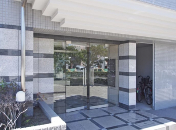 �G���g�����X�@���X�[�p�[�E�R���r�j���A���ӊ����[��!