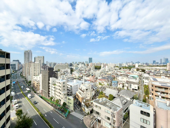 �Z�˂���̒��]�ʐ^�@��11�K�̍ŏ�K���݁I�z������E���]�ǍD��