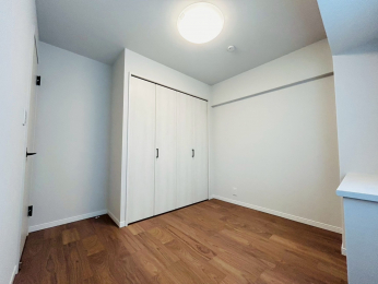 rOȊŐ@؂̉肪₳At[ÔłB