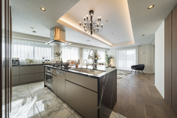 �L�b�`���@�J���I�ȓ����A�C�����h�L�b�`���i�H���A�򐅊�t�j���Ɩ��E�Ƌ�E���x�i�͔̔��ΏۊO�ł��B�@�@