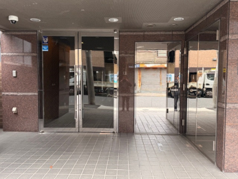 �G���g�����X�@�I�[�g���b�N�t