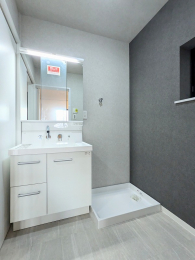 ʑEʏ@Oʋ̓Ɨʑł[Lx