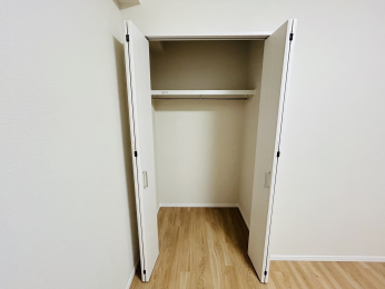 [@m6̎[Xy[XBIɂ̓obNAɂ͎[P[XȂǂuĕ֗ǂg܂B