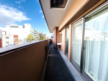 oRj[@koRj[BXbvVN̂ŃK[fjOy߂܂B