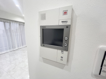 ̑ρ@qɕ֗suj^[tC^[z