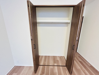 [@m8.8̎[Xy[XBIɂ̓obNAɂ͎[P[XȂǂuĕ֗ǂg܂B