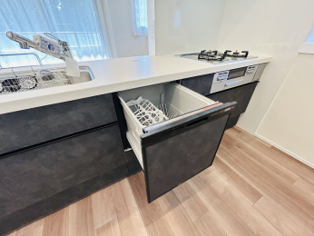 Lb`@Zɖ𗧂H򊣑@tłB