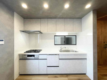 Lb`@ĴVXeLb`łBVVXeLb`ɂ͐HĂ܂I