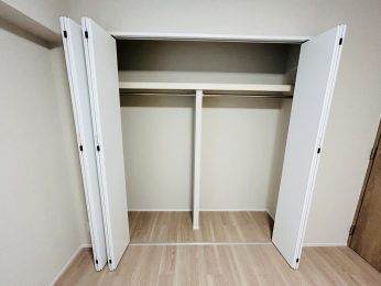 [@m6̎[Xy[XBIɂ̓obNAɂ͎[P[XȂǂuĕ֗ǂg܂B