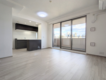 rO@̑傫ȑ疾邢郊rOɂȂĂ܂