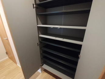 �@����e�ʂ̃V���[�Y�{�b�N�X�������I