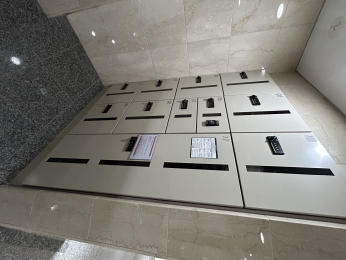 ̑p@sݎɂו󂯎֗ȑz{bNXt