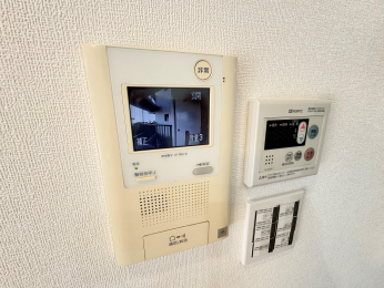 ���̑����ρ@�e�����R���ł�