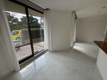 ���r���O�@-