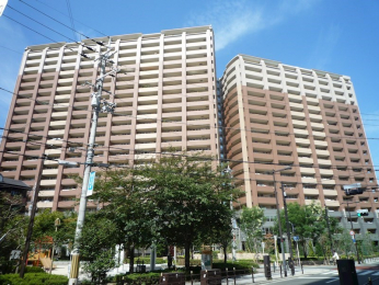 ���n�O�ώʐ^�@��2005�N9�����z�A���ː�288�˂̑�K�̓}���V���� ����}��ː��y�O���z �w�k��1�� ��24���ԃS�~�o���� ���y�b�g�ƕ�点�܂��i�K��L�j