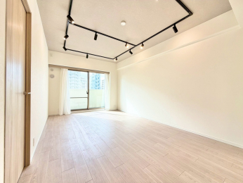 ���r���O�@���傫�ȑ�����������������Ղ荷�����ޖ��邢������