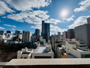 �Z�˂���̒��]�ʐ^�@��8�K������w�K����̒��]�ł��B�J������Ԃ��m�ۂł��܂��I