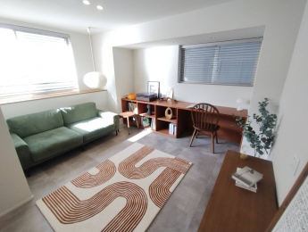 ���r���O�@-