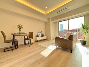 ���r���O�@��������̃o���R�j�[�ŗz������E�ʕ��ǍD��