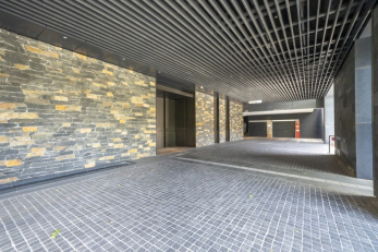 �G���g�����X�@-