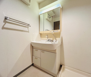 ���ʑ�E���ʏ��@�Z�������̐g�x�x���X���[�Y�̐��ʉ��ϑ�ł��B