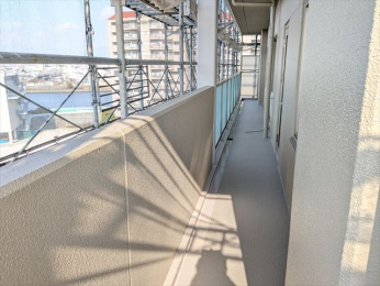 �g�C���@���E�H�V�����b�g�V���� ���㕔�Ɏ��[�I������܂�