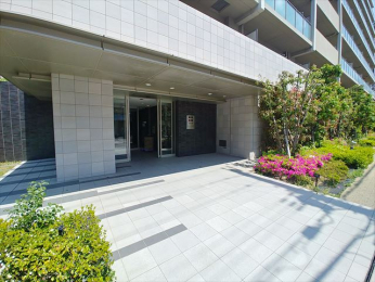 ���r�[�@�����r�[���݂����A�؁X�̌i�ς��u�₩�ŃZ���X������V�e�B�}���V�����ł�!! �����S�̃I�[�g���b�N�ŃZ�L�����e�B�����􏗐��₨�q�l�E���N���̕������S���Ă��Z�܂������܂�!!