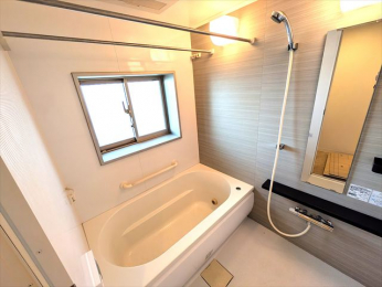 �����@���������莩�R���C���ł��闁���ł� ���z���ǐ����@�\�A�����g�[���C�����@�t