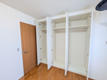 ���r���O�ȊO�̋����@���S�����Ɏ��[����܂� ���p�����̂��ߒʕ��ǍD�ł�