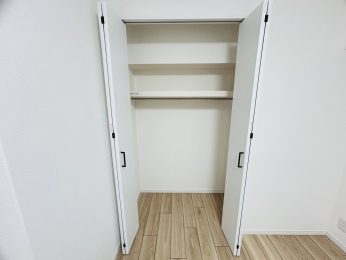 ���[�@�m����5.5���ɂ͂���1�������[�X�y�[�X���������܂��B