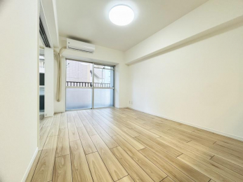 ���r���O�@�ǂ��L���g�������C�A�E�g���ł���c����LDK�ł��B�G�A�R���ݒu�ρB