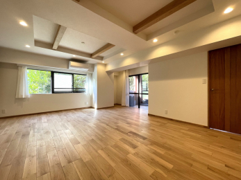 ���r���O�@���r���O