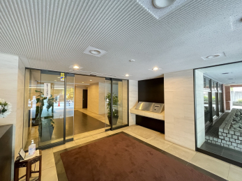 �G���g�����X�@�G���g�����X �I�[�g���b�N�L