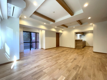 ���r���O�@���r���O