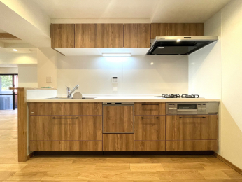 �L�b�`���@�V�X�e���L�b�`�� �H���t