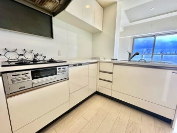 �L�b�`���@�r���g�C���R����