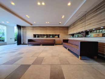 ���r�[�@�������̂���G���g�����X�z�[���ł��B