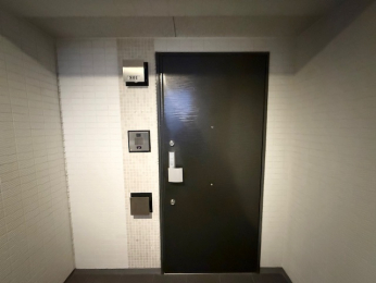 ���ց@���֑O